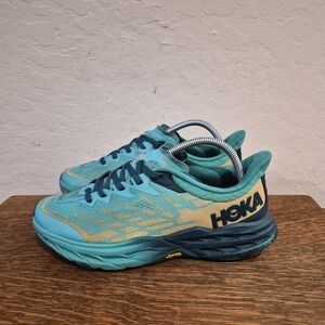 Hoka One One W Speedgoat 5 Trail Athletic Running Shoes Women's Size US 8.5B